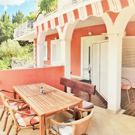 Kipre 2 Apartamento Cavtat